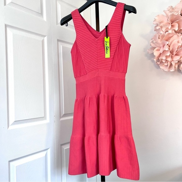 Sam Edelman Pink Bandage Coral V-Neck Dress - Fit and Flare - Picture 2 of 9